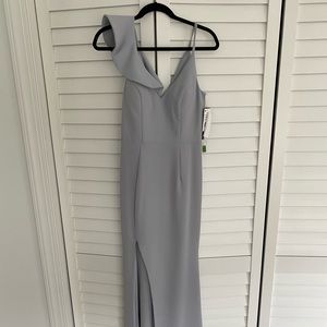 Gorgeous gown! NWT